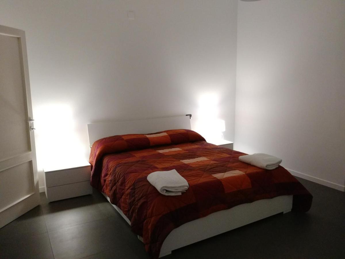 Nova Domus Flat Free Private Parking Apartment เซียนา ภายนอก รูปภาพ