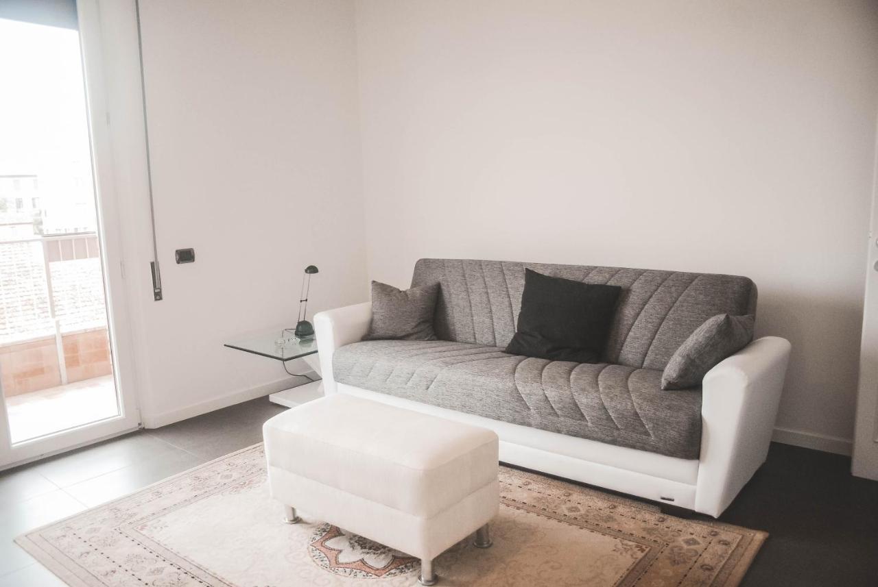 Nova Domus Flat Free Private Parking Apartment เซียนา ภายนอก รูปภาพ