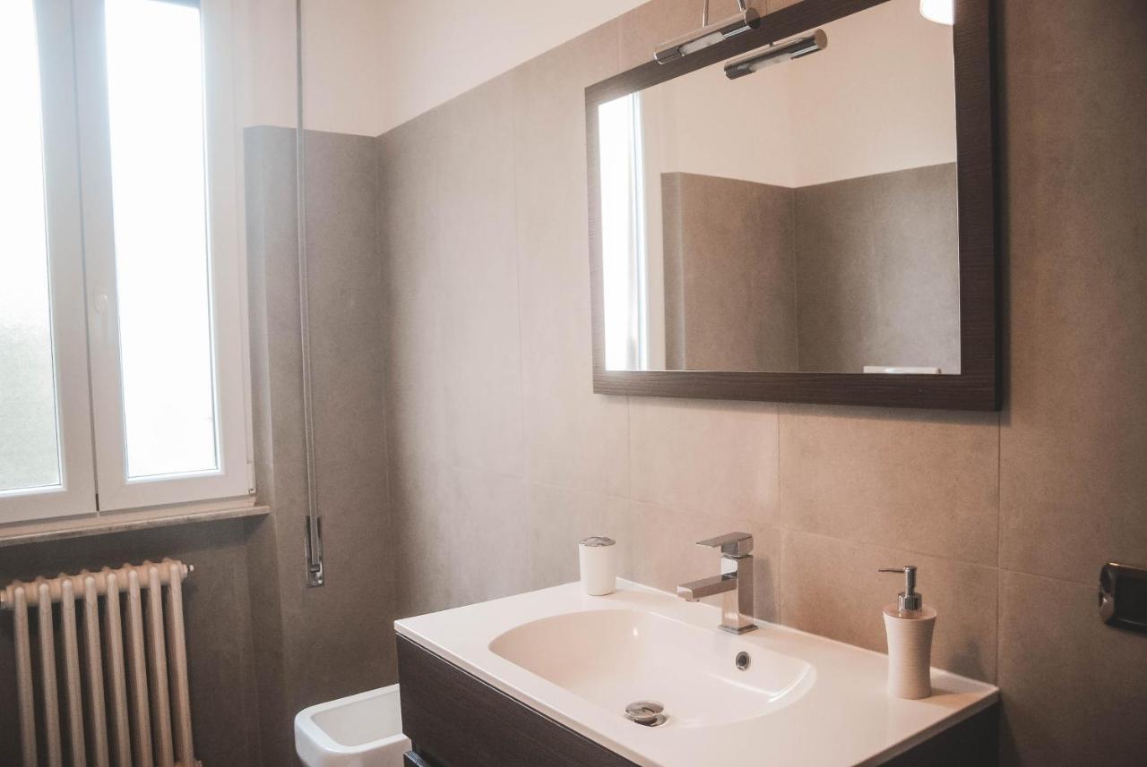 Nova Domus Flat Free Private Parking Apartment เซียนา ภายนอก รูปภาพ