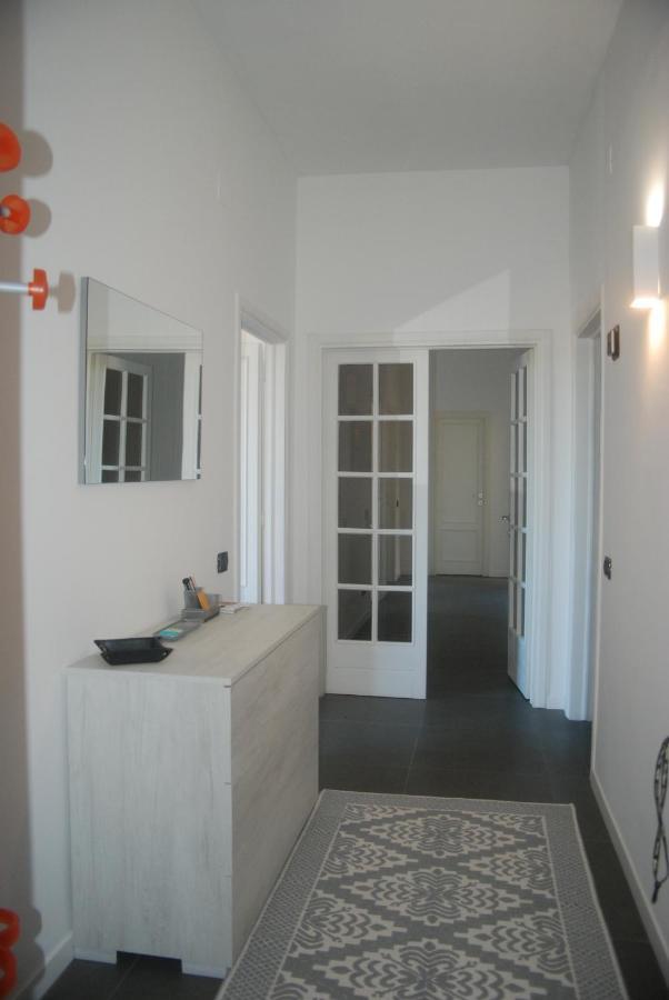 Nova Domus Flat Free Private Parking Apartment เซียนา ภายนอก รูปภาพ